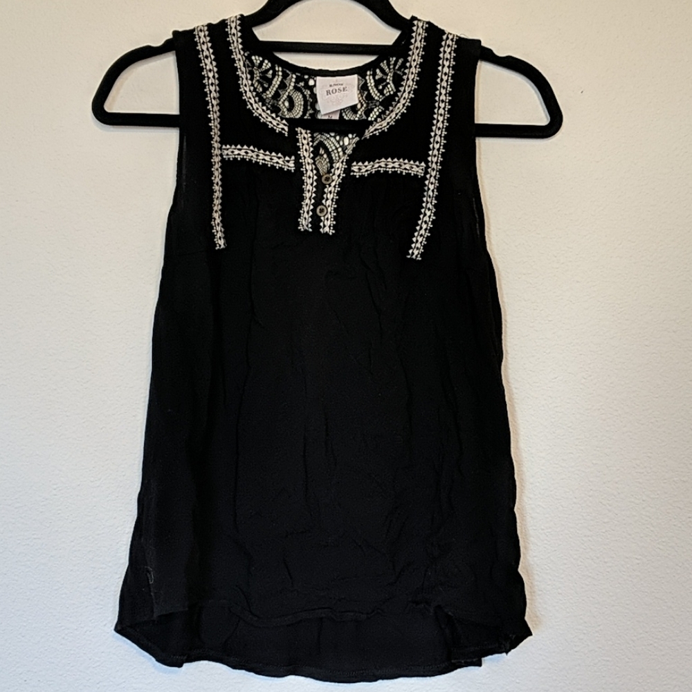 Black Flowy tank